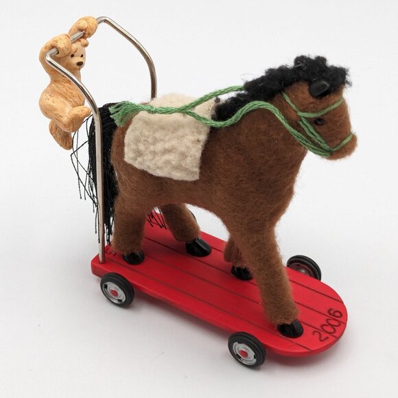 Hallmark Keepsake A Pony for Christmas 2006, 9th in A Pony for Christmas Series - Picture 1 of 12